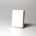 白色集換式卡牌保護套 (卡套)